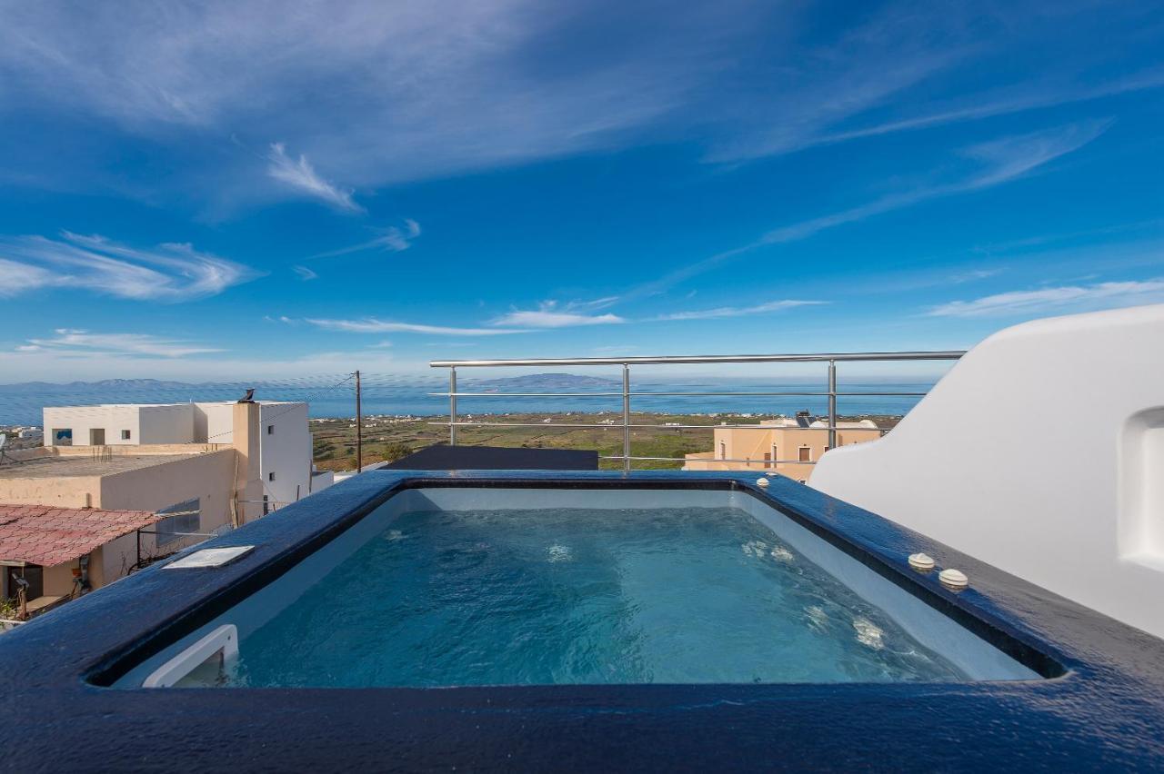 Sole D'Oro Luxury Suites เอีย ภายนอก รูปภาพ